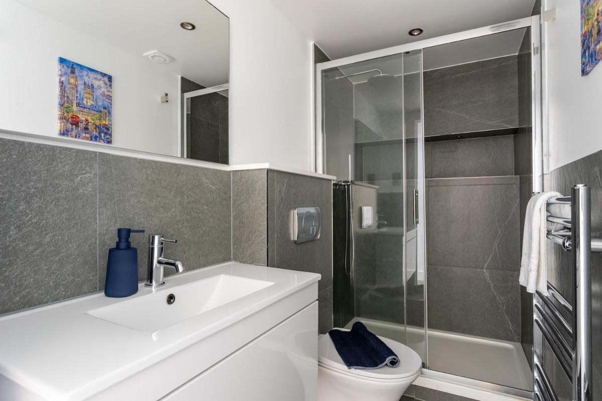 Stylish 2-bed Flat In The Heart Of West Hampstead Appartement *