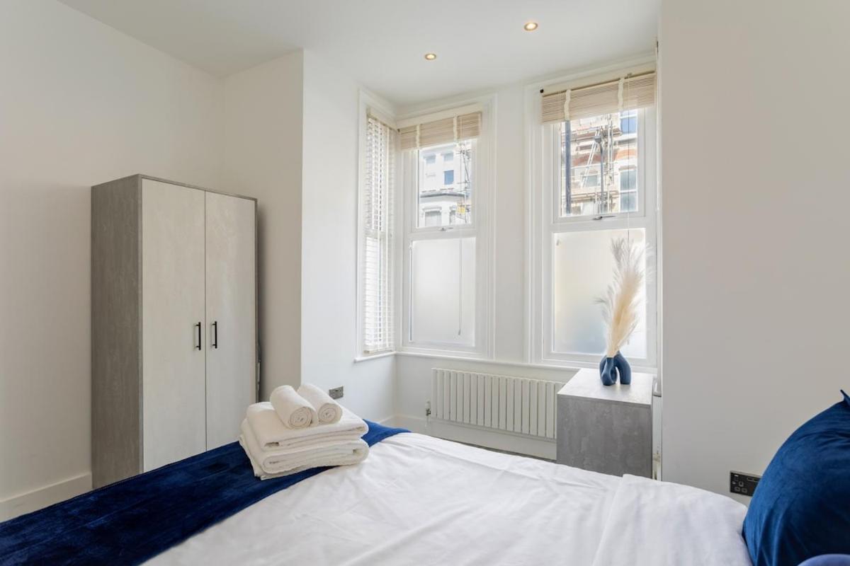 Stylish 2-bed Flat In The Heart Of West Hampstead Appartement